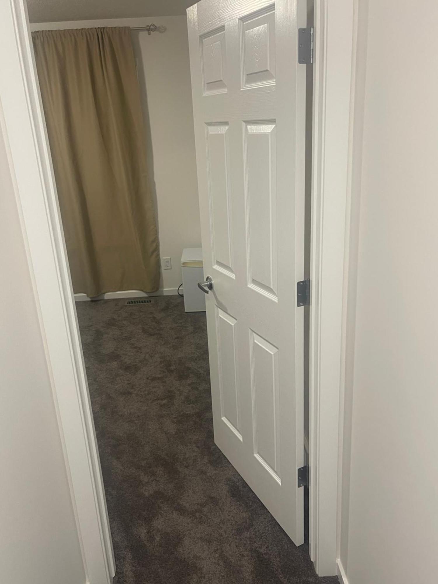 Homestay Dlush Calgary